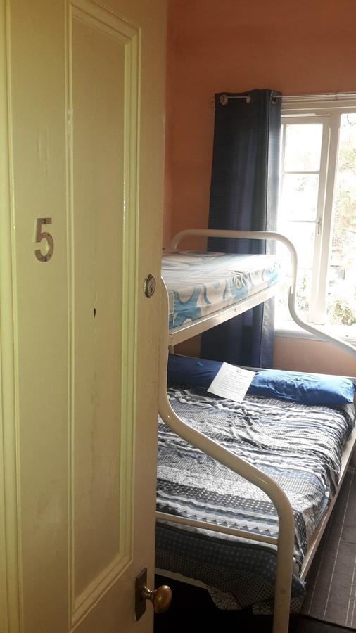 Pirates Backpackers Hostel ฟรีแมนเทิล ภายนอก รูปภาพ