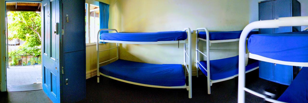 Pirates Backpackers Hostel ฟรีแมนเทิล ภายนอก รูปภาพ
