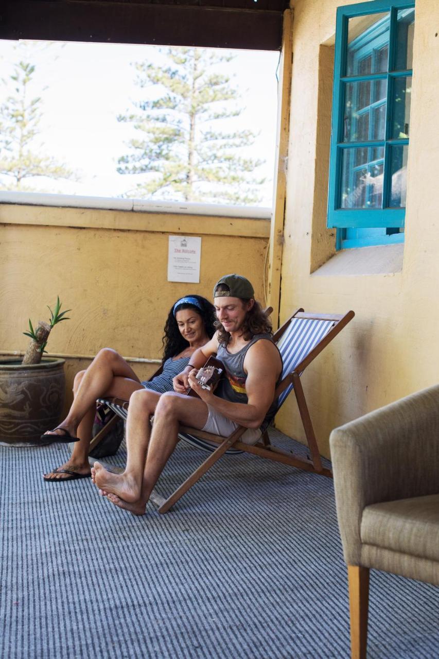 Pirates Backpackers Hostel ฟรีแมนเทิล ภายนอก รูปภาพ